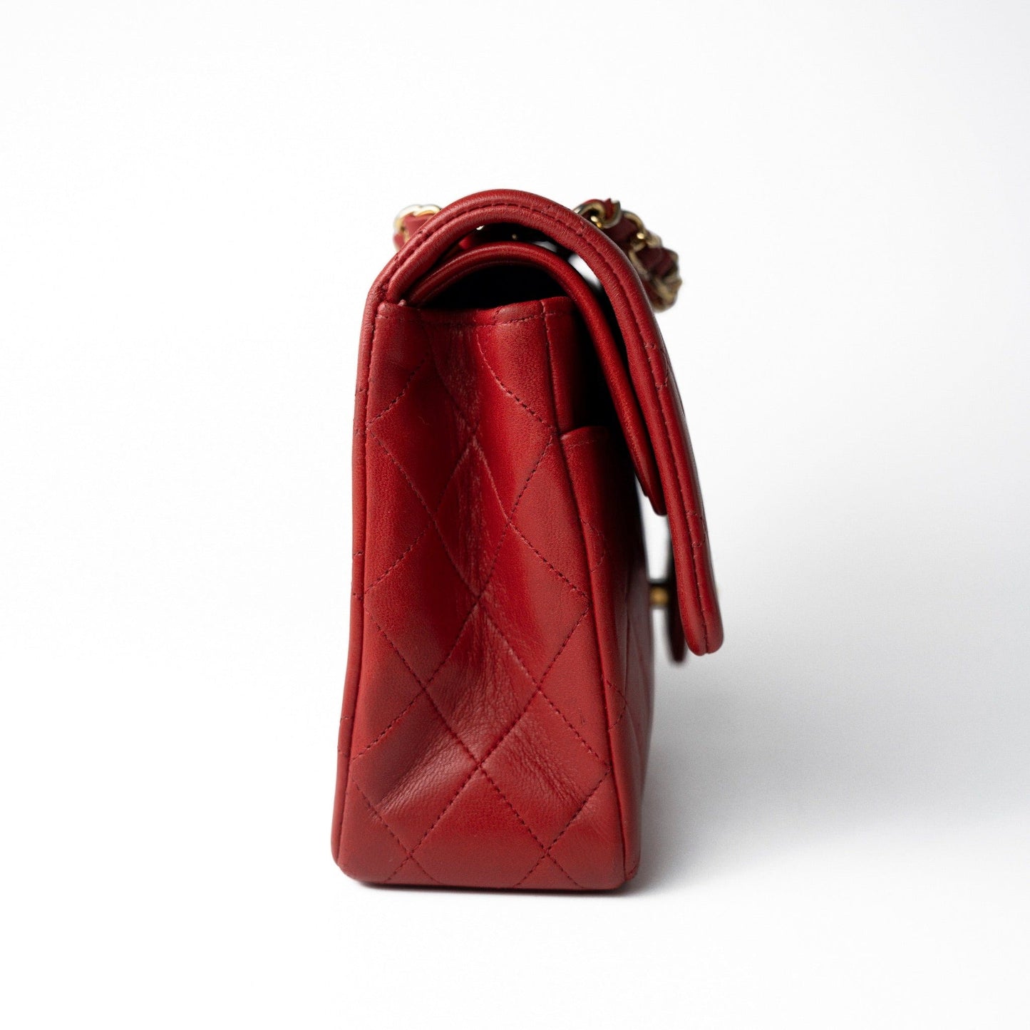 Vintage Red Lambskin Quilted Classic Flap Medium Gold Hardware