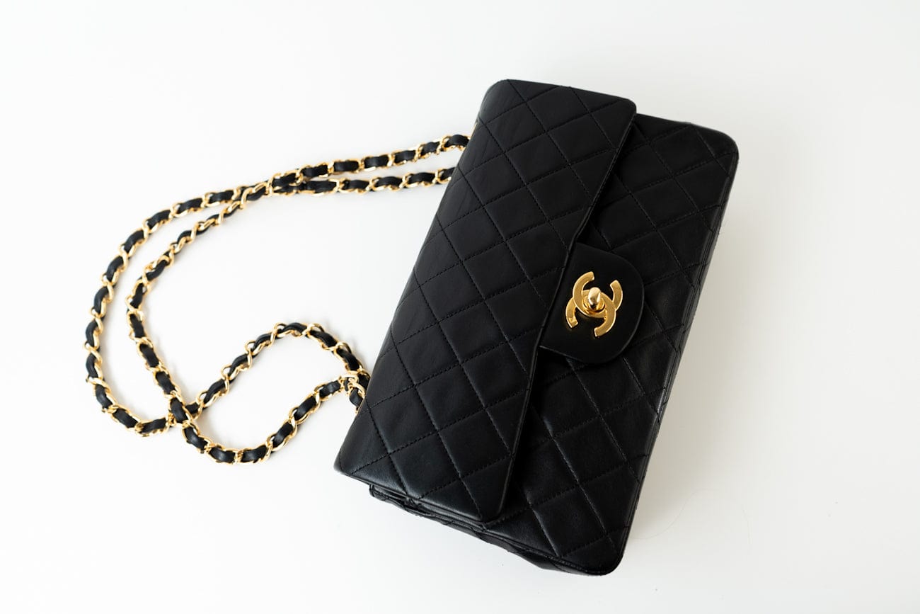 Vintage Small Classic Flap Black Lambskin Quilted GHW