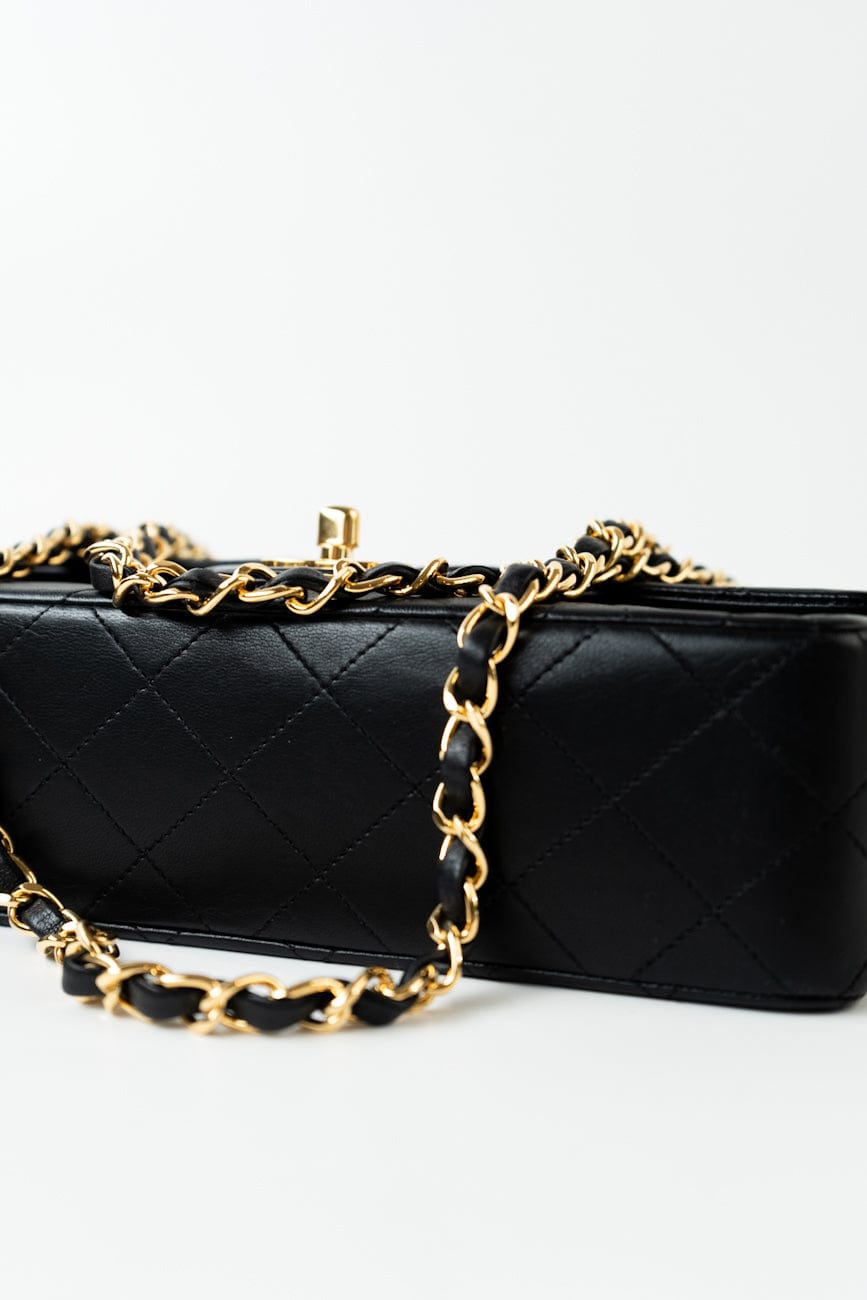 Vintage Small Classic Flap Black Lambskin Quilted GHW