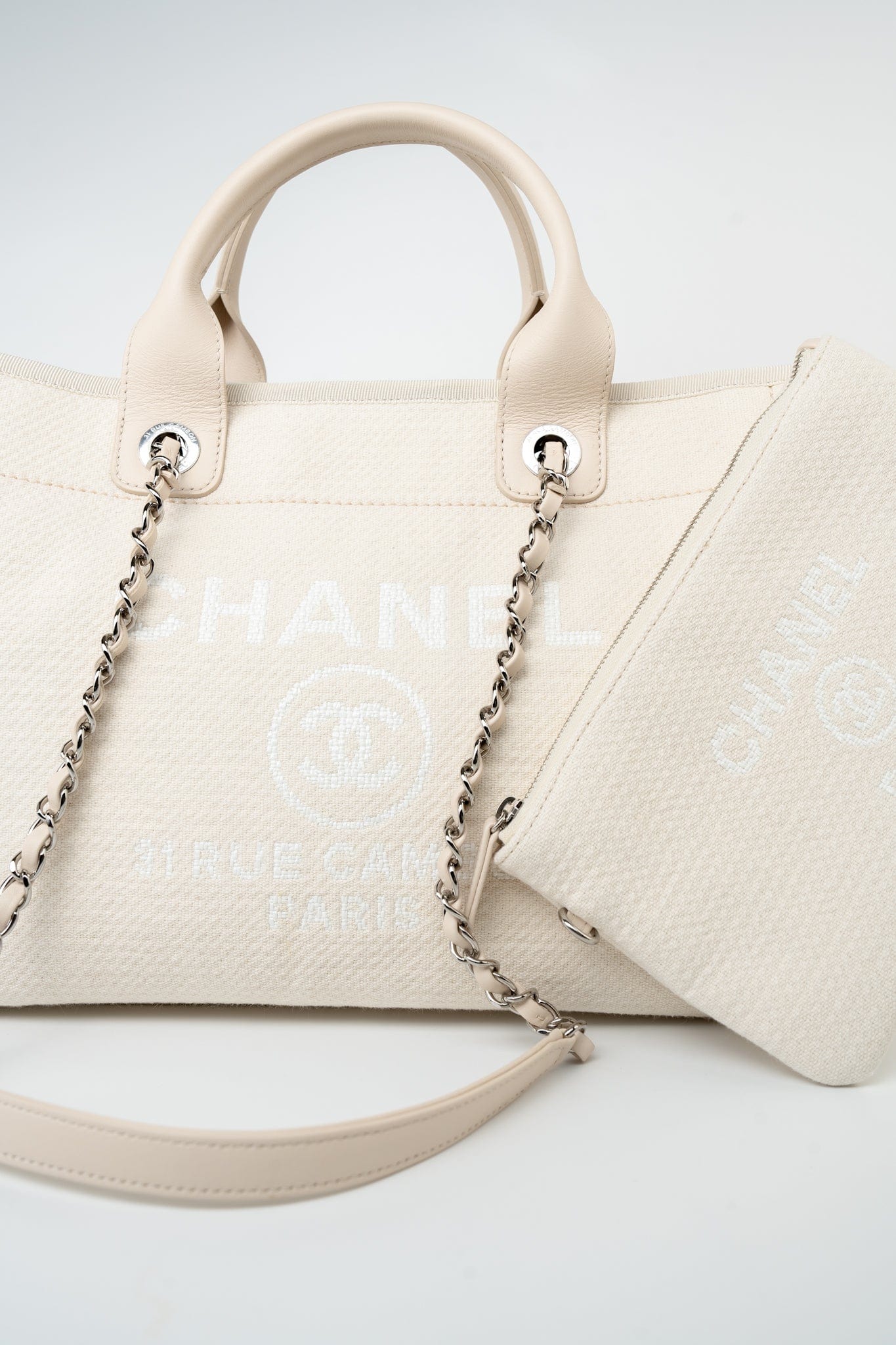 Chanel 22S Small Off White Deauville Shopping Bag SHW