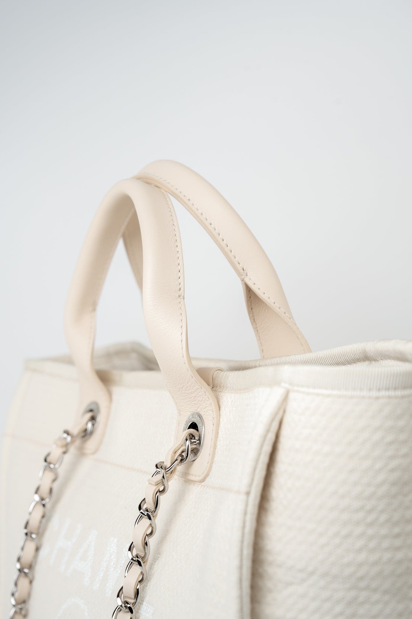 Chanel 22S Small Off White Deauville Shopping Bag SHW