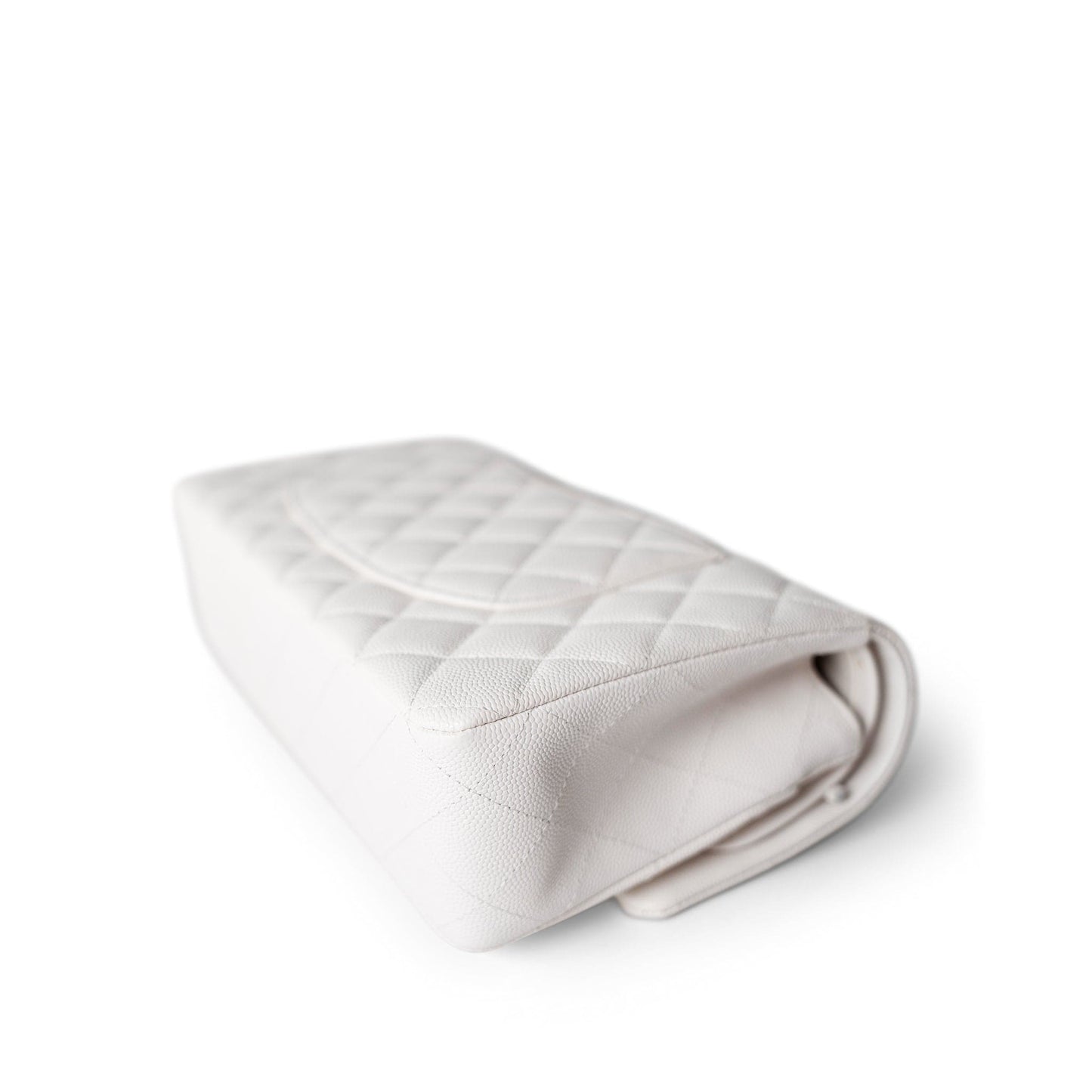 22p White/ Ivory Caviar Quilted Classic Flap Medium Light Gold Hardware