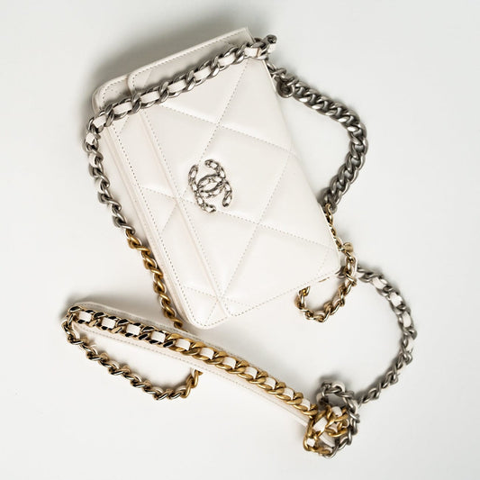 White Lambskin Quilted 19 Wallet on Chain (WOC)
