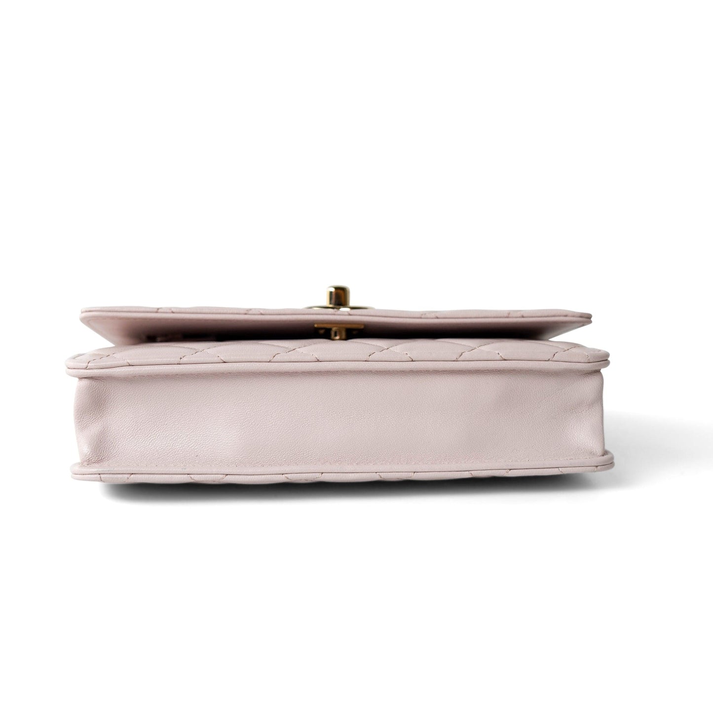 21B Light Purple Lambskin Quilted Trendy CC Wallet on Chain WOC