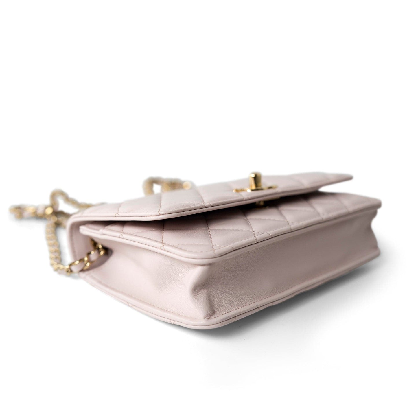 21B Light Purple Lambskin Quilted Trendy CC Wallet on Chain WOC