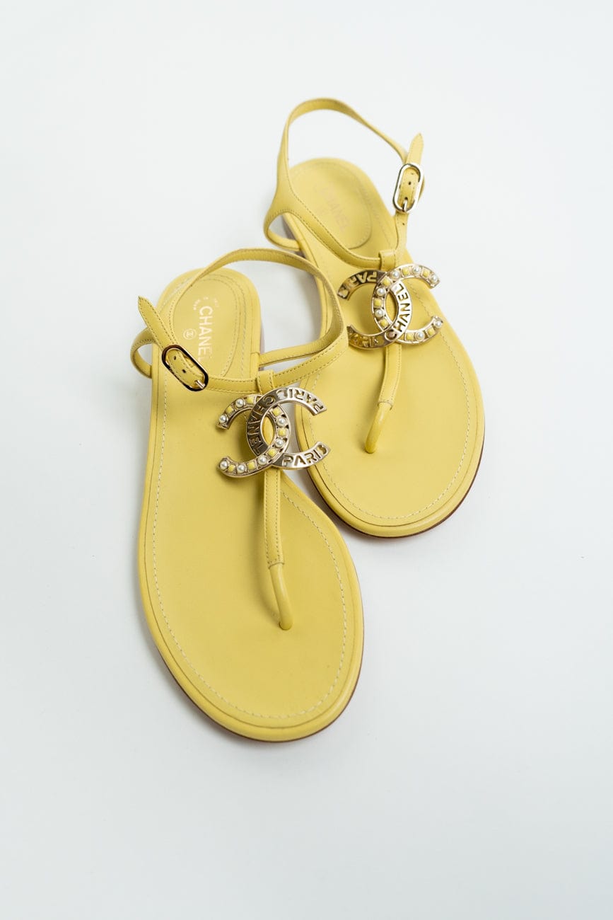 20S CC Yellow Sandals Size 39