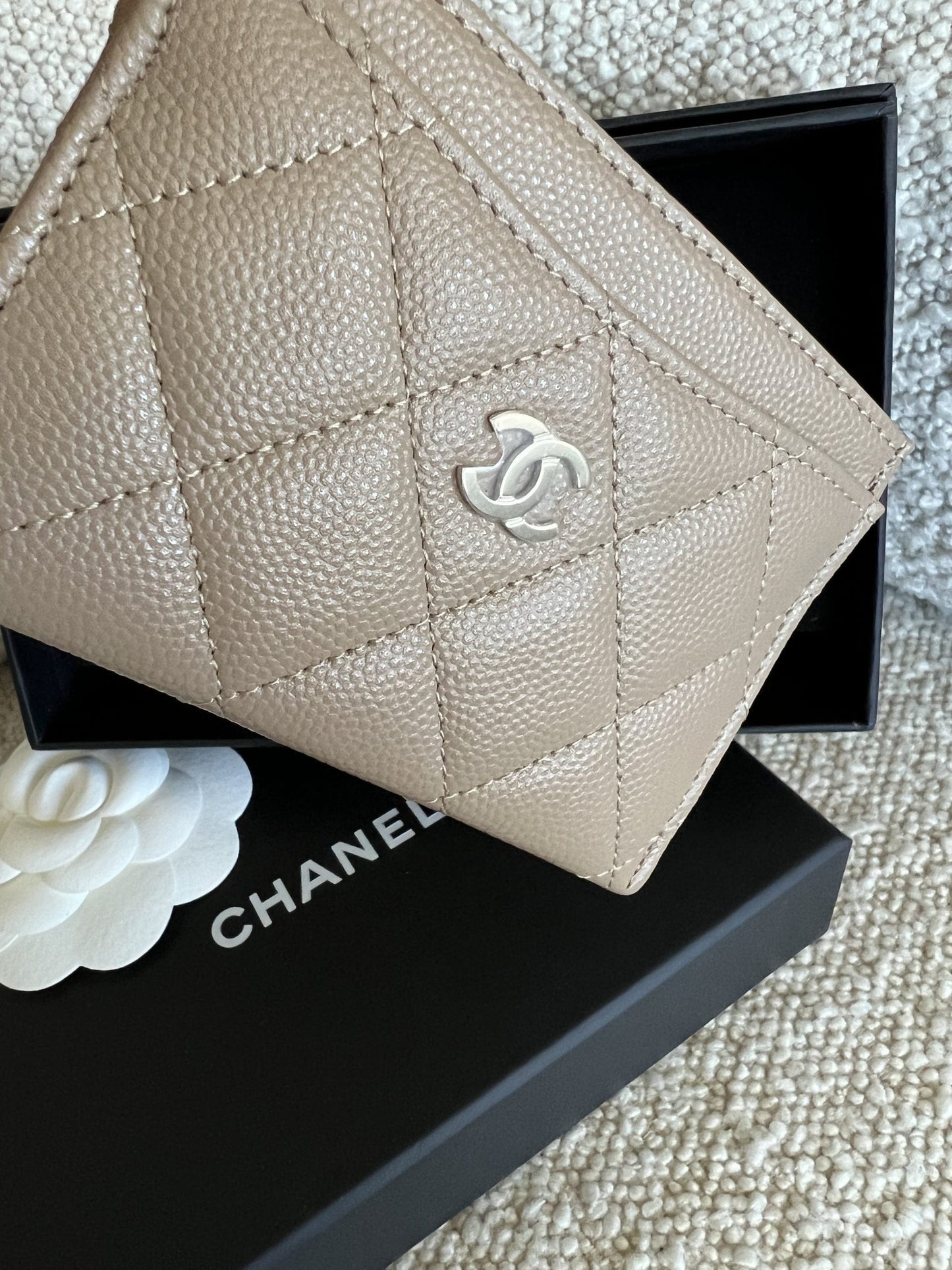 22A Dark Beige Caviar Quilted Card Holder LGHW