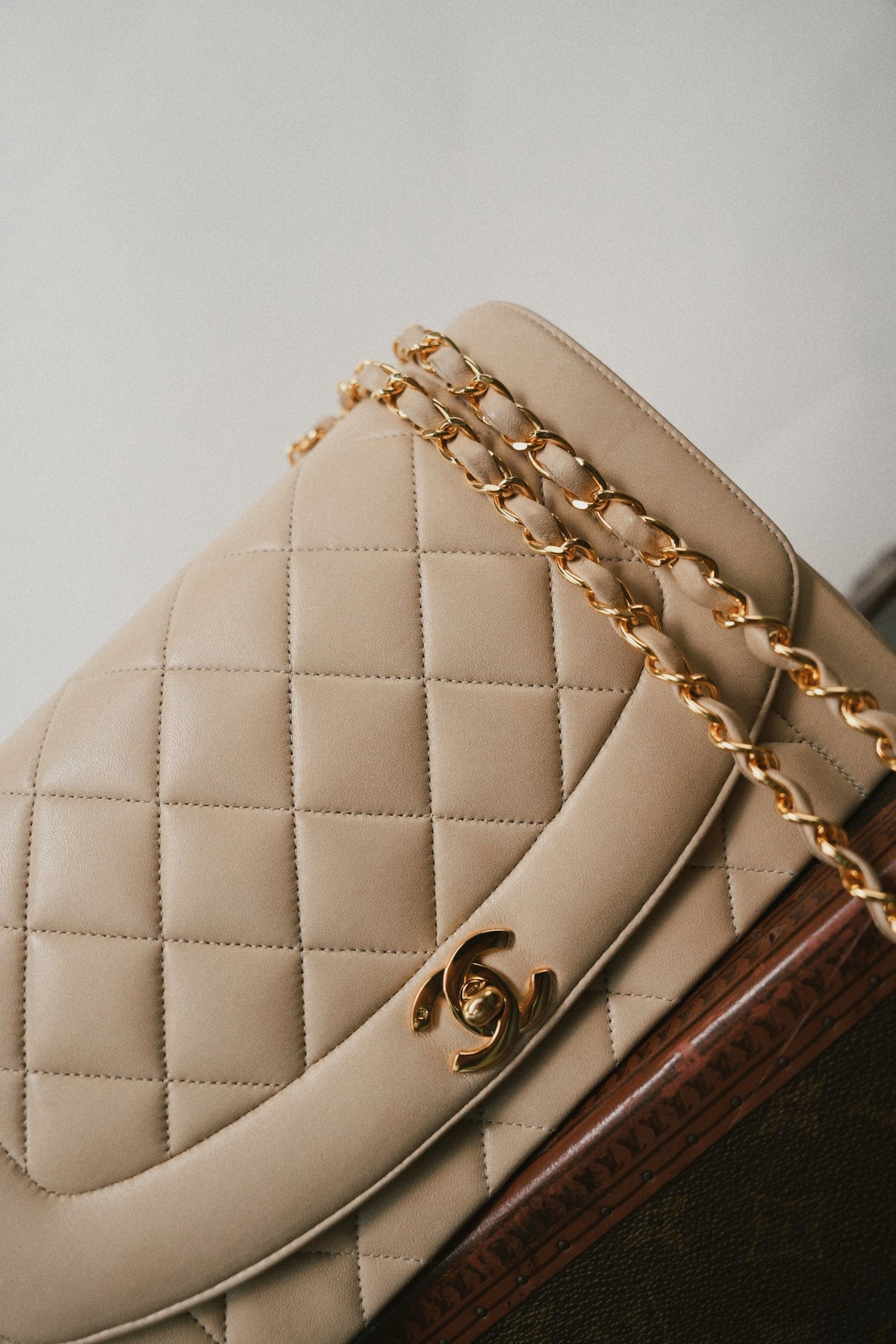 Diana Flap Beige Lambskin Quilted Medium Gold Hardware