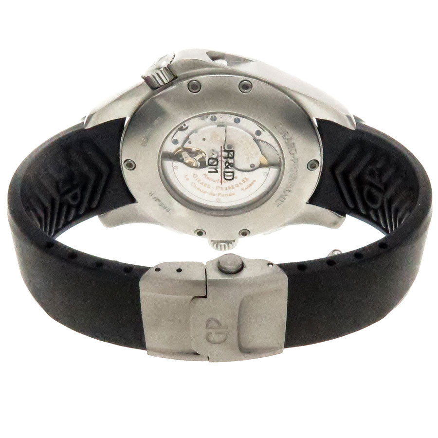 Girard-Perregaux R&D 01 Chronograph