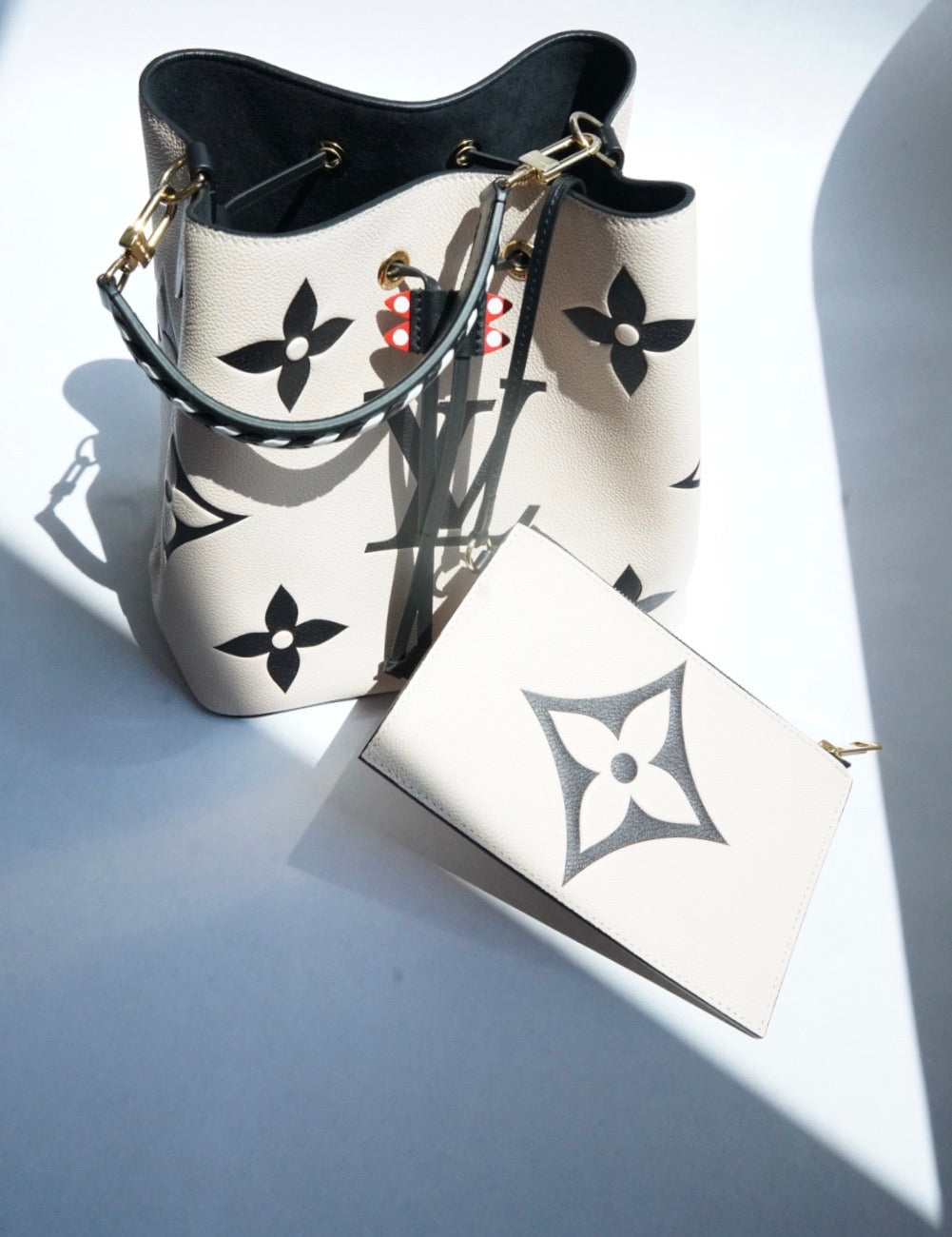 Louis Vuitton LV Crafty NeoNoe MM M56889