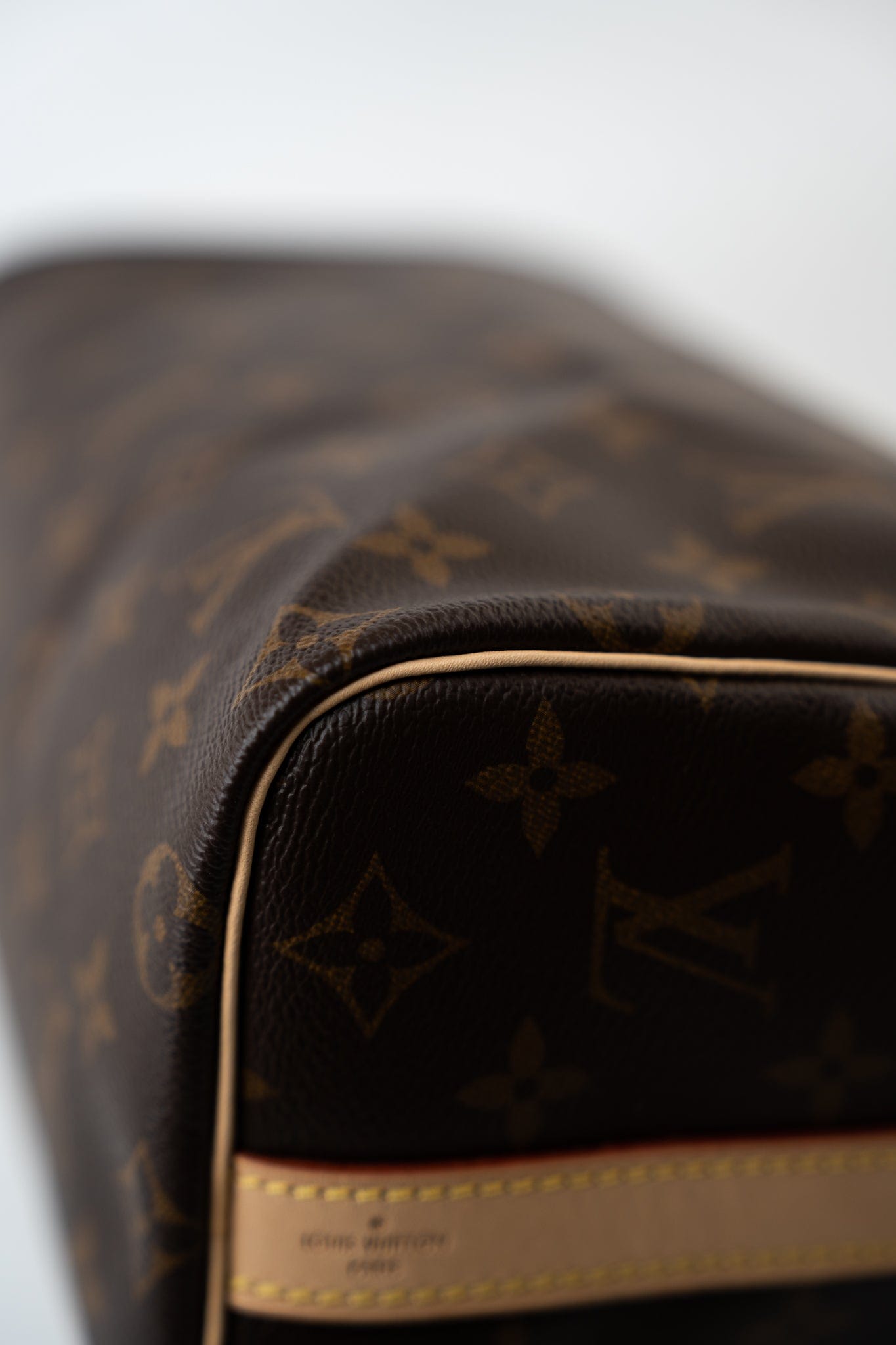 Louis Vuitton Monogram Speedy Bandouliere 25