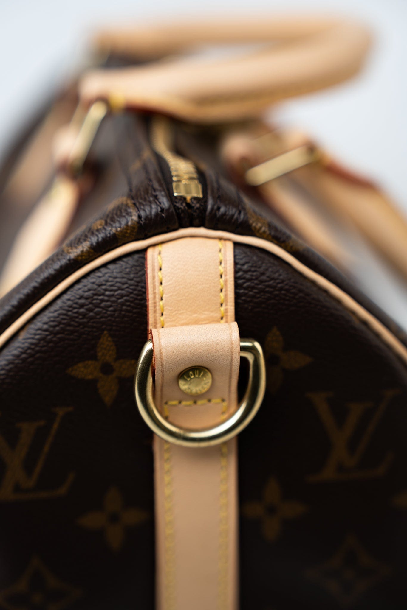 Louis Vuitton Monogram Speedy Bandouliere 25