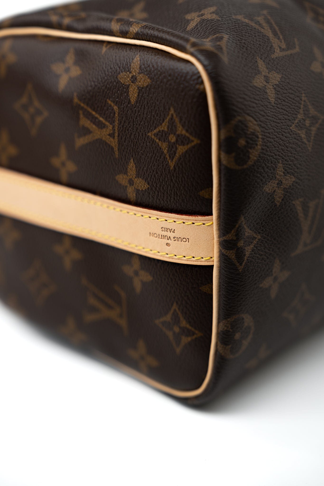 Louis Vuitton Monogram Speedy Bandouliere 25