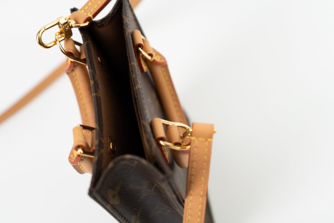 Louis Vuitton Petit Sac Plat