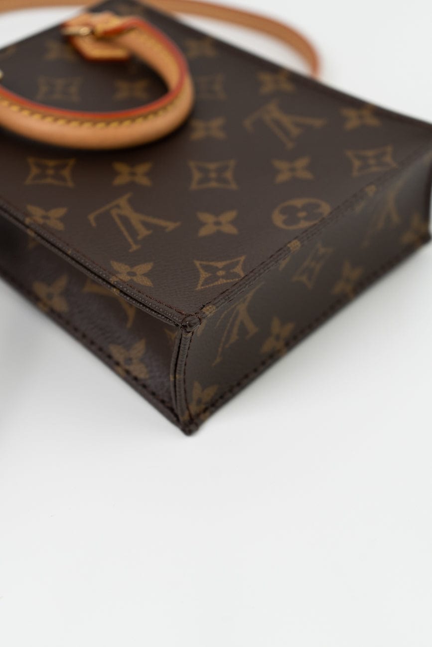 Louis Vuitton Petit Sac Plat