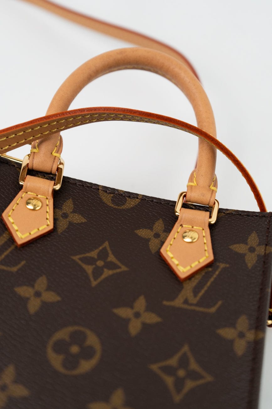 Louis Vuitton Petit Sac Plat