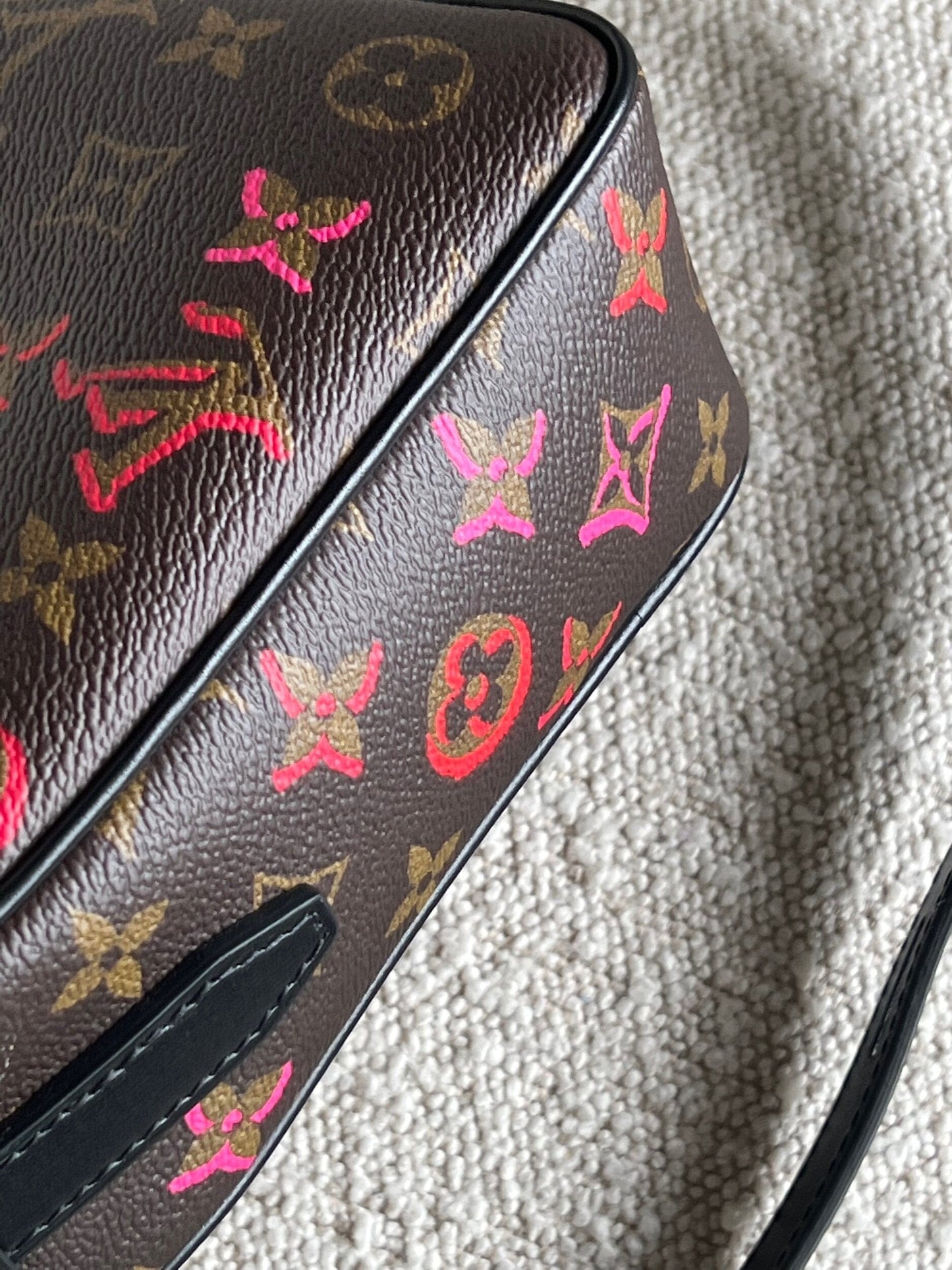 LOUIS VUITTON- Heart Bag (Coeur) Chinese Valentine’s Day