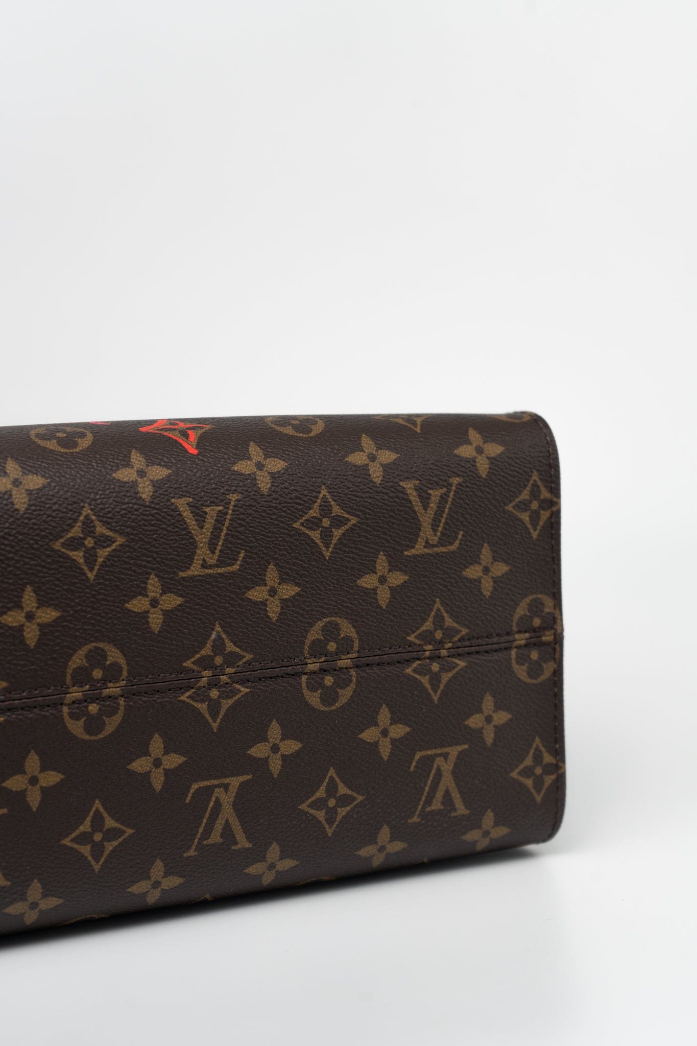 LOUIS VUITTON- Onthego MM Valentine’s Day Collection