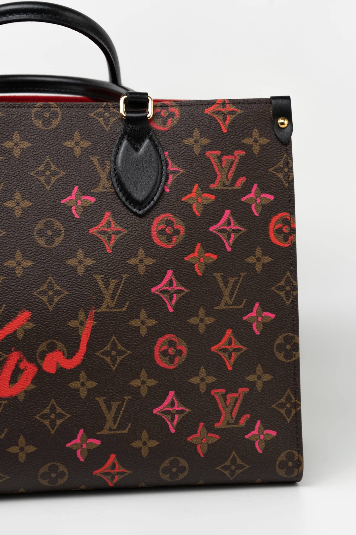 LOUIS VUITTON- Onthego MM Valentine’s Day Collection